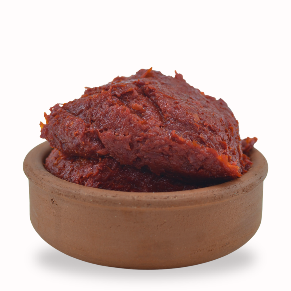 Acı Biber Salçası (Güneşte Kurutulmuş) 700gr